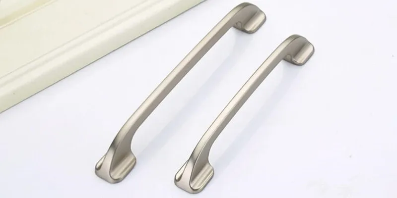 American design Chrome Furniture Handle  Stiainless Steel Zinc Handle Kitchen Cabinets Pulls  Gold cupboard  handle  