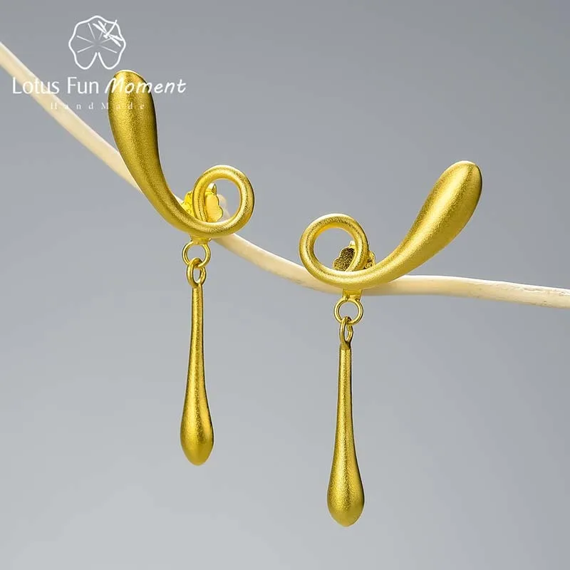 

Lotus Fun Moment 18K Gold Unusual The Fleeting Years Twist Stud Earrings for Women 925 Sterling Silver Fashion Jewelry