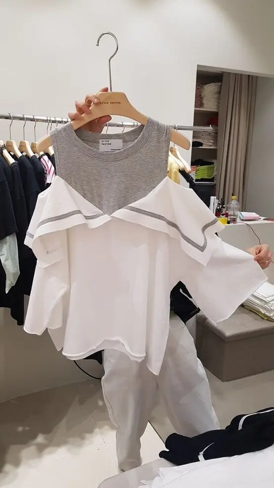 

2019 Spring and Autumn New Korean Style Women Shirts Wild Casual Round Neck Short-sleeved Ladies Blouses and Tops