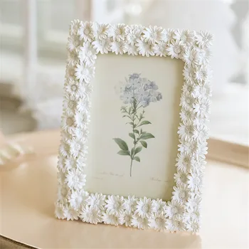 

6 inch Creative Photo Frame Romantic white flowers Europe Style Fashion Ornaments Daisy Photo Frames Home Accessories