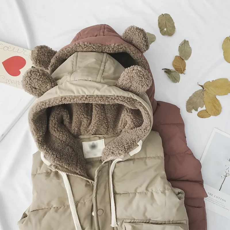 EnkeliBB/Корейский зимний жилет с капюшоном для маленьких мальчиков и девочек; милое повседневное плотное пальто для малышей; Теплые Топы на молнии для малышей; майки