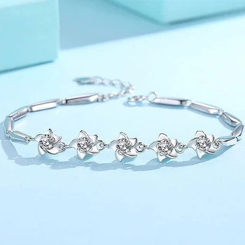 

925 Sterling Silver Four-leaf Clover Charms Bracelets Fine Jewelry Simplicity Design Rhinestone Zircon Crystal Hand Ornament