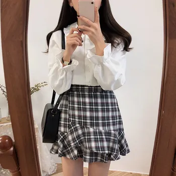 

Women Fashion Peter Pan Collar Solid Shirts 2019 New Flare SleeveWhite Button Shirt Loose Blouses