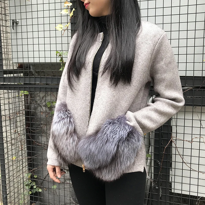 

[EWQ] 2019 Autumn Winter High Quality Round Collar Long Sleeve Solid Patchwork Zipper Fox Hair Pocket Casual Coat Women AH60001