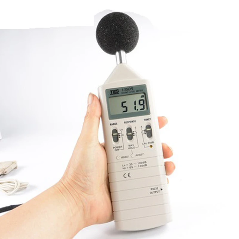 

TES-1350R Sound Level Meter / Noise Meter with RS232, Resolution 0.1dB Volume Range 35-130dBAUX OUTPUT JACKS.