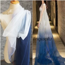 Белый градиент темно-синий перспектива сетки моды женщин Подиум фон ткань