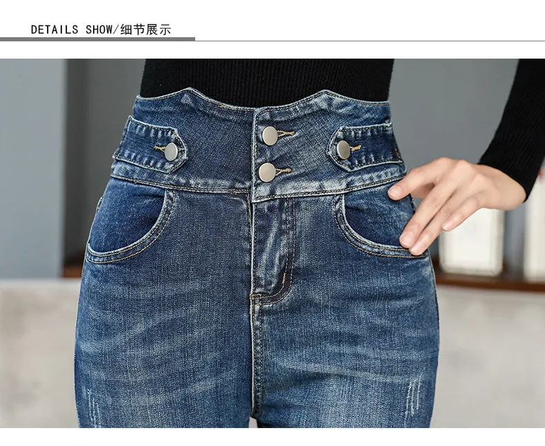 11634870468_1933828105