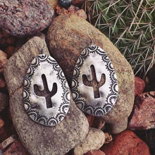 

Drop-Shaped Hollow Cactus Sun Pattern Pendant Earrings Bohemian Retro Style Simple Ladies Earrings Ladies Jewelry Best Gifts