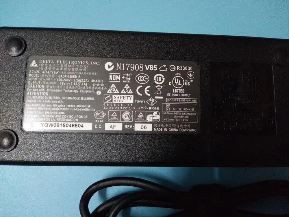 19V 7.1A 135W 5 5*1 7mm адаптер для ноутбука Acer Aspire V17 Nitro VN7 792G 59CL ADP 135KB T PA 1131 05 16 поставщики