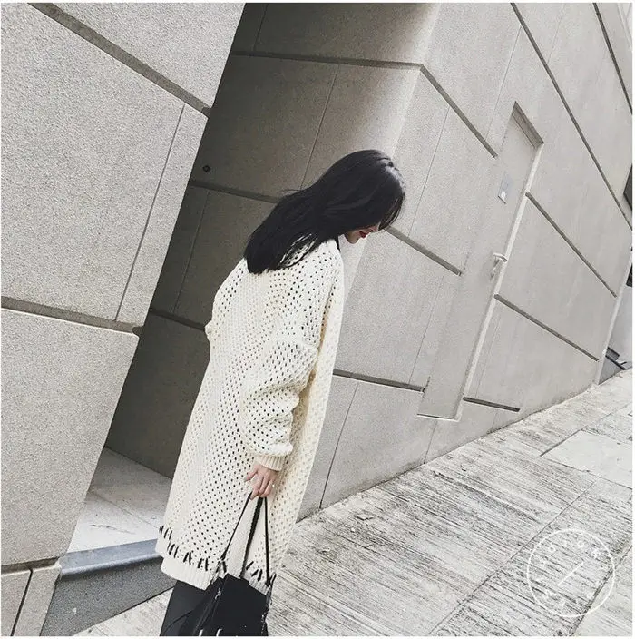 Korean Color Matching Hollow Sweater Women's Cardigan Loose Large Size Long Autumn Knit Sweater Coat Design Knitwear Blusa f2057