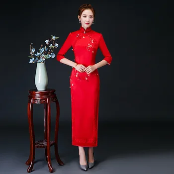 

Female Chinese Cheongsam Embroidery Flower Long Evening Dress Silk Qipao Solid Color Qipao Red Cheongsam Dress Oversize S-4XL
