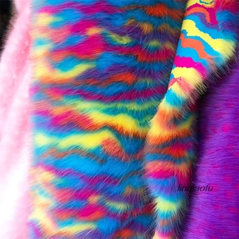 

High-grade imitation fox fur imitation animal fur fabric, clothing hat bag background fabric decoration fabric