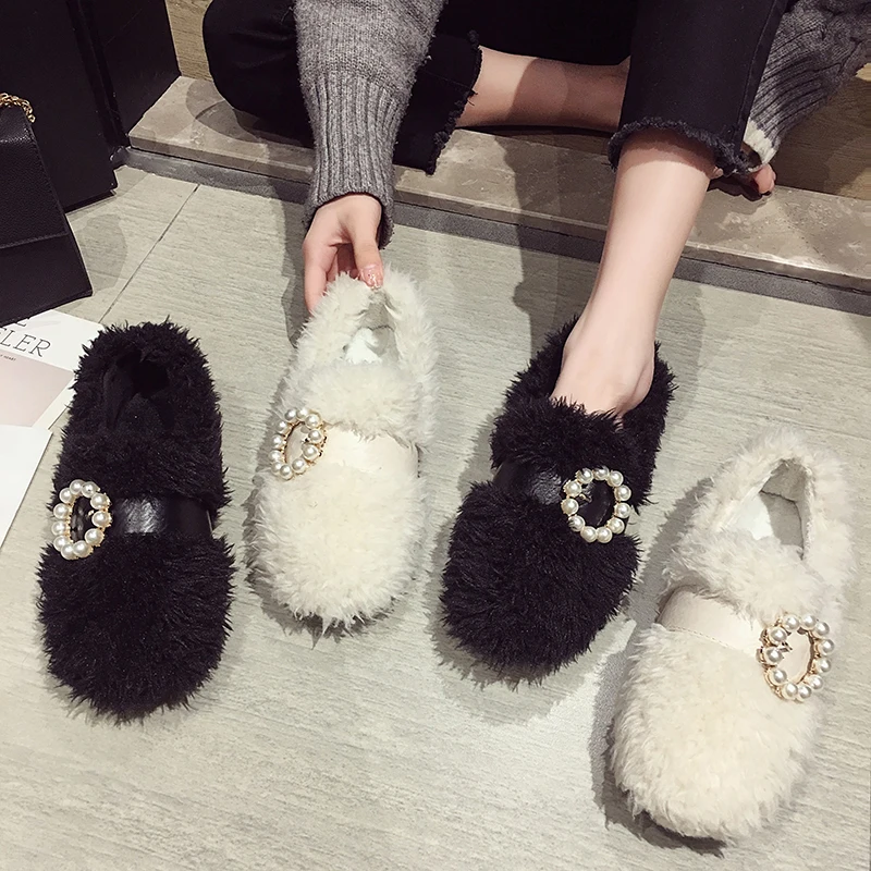 

Loafers Fur Moccasin Shoes Pearl Decorateion Female Footwear Round Toe Casual Sneaker 2019 Fashion Women's Moccasins Beading