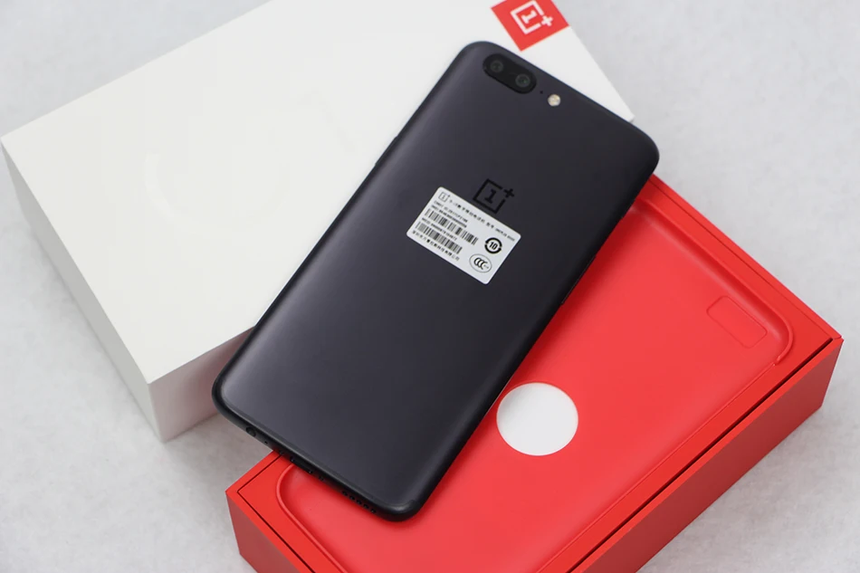 Разблокированный мобильный телефон с глобальной версией Oneplus 5 A5000 5," 8 ГБ ОЗУ 128 Гб Две sim-карты Snapdragon 835 Восьмиядерный телефон