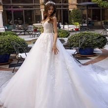 Liyuke свадебное платье для свадьбы, бальное платье с глубоким вырезом, кружевные аппликации бисером и блестками на спине, иллюзия на заказ, Королевский поезд