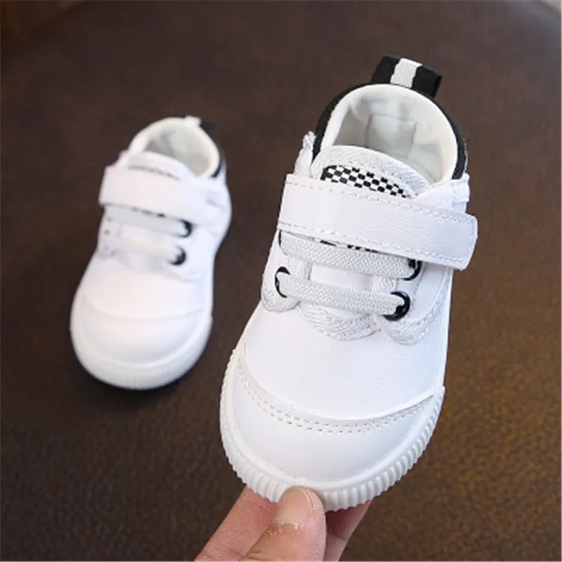 TELOTUNY moda nivienos nivienas bebé moda amor princesa zapatos planos de cuero zapatos индивидуальная одежда для женщин - Цвет: Черный