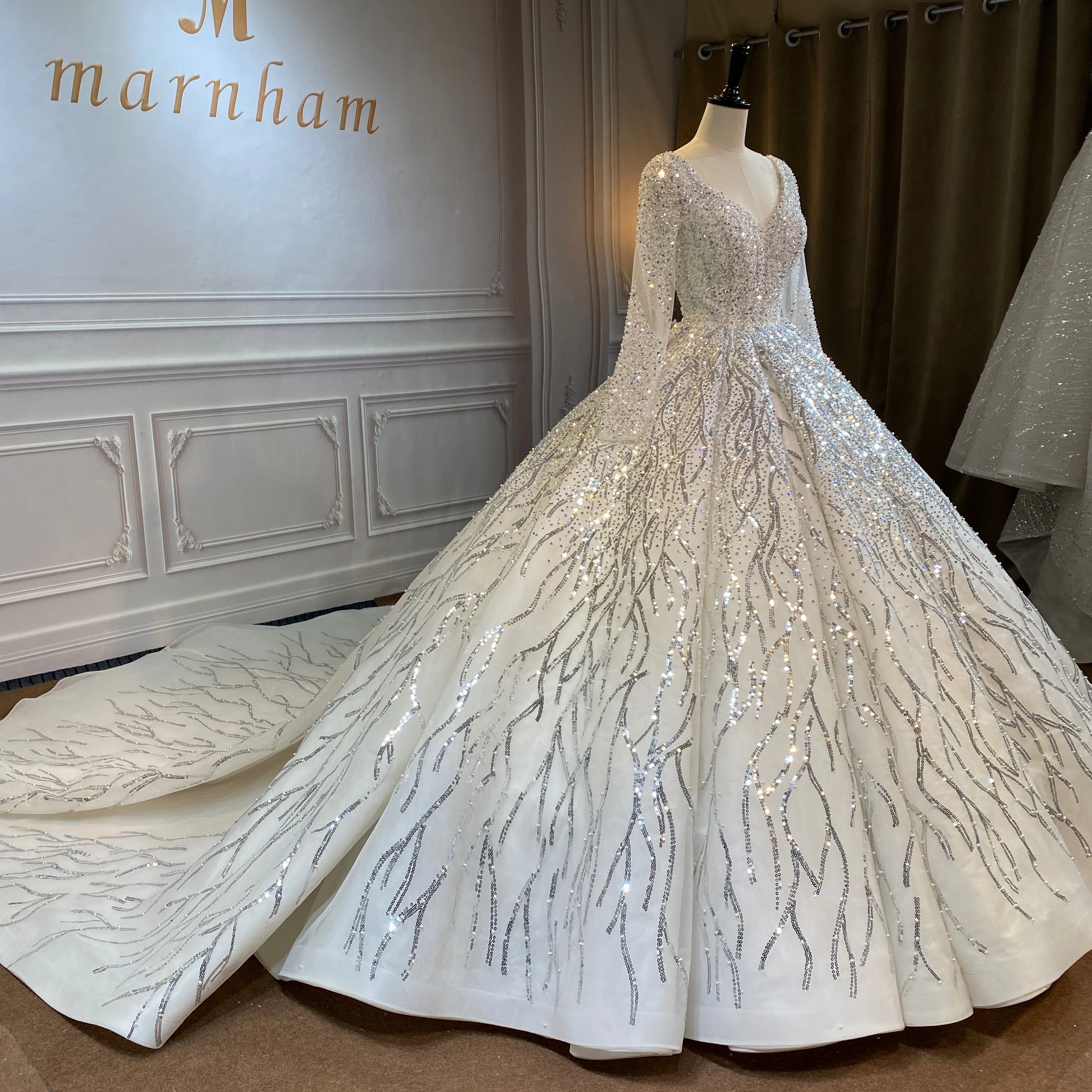 Marnahm 2022 New Design Luxury Woman Wedding Dress VNeck Full Bead