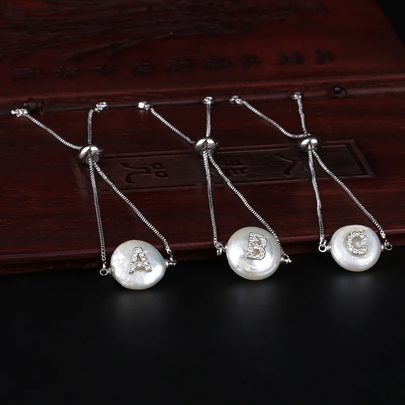 Новое поступление цвет Silve Micro Pave Rainbow CZ 26 инициалы буквенные натуральные пресноводные жемчужные браслеты для женщин ювелирные украшения для девочек