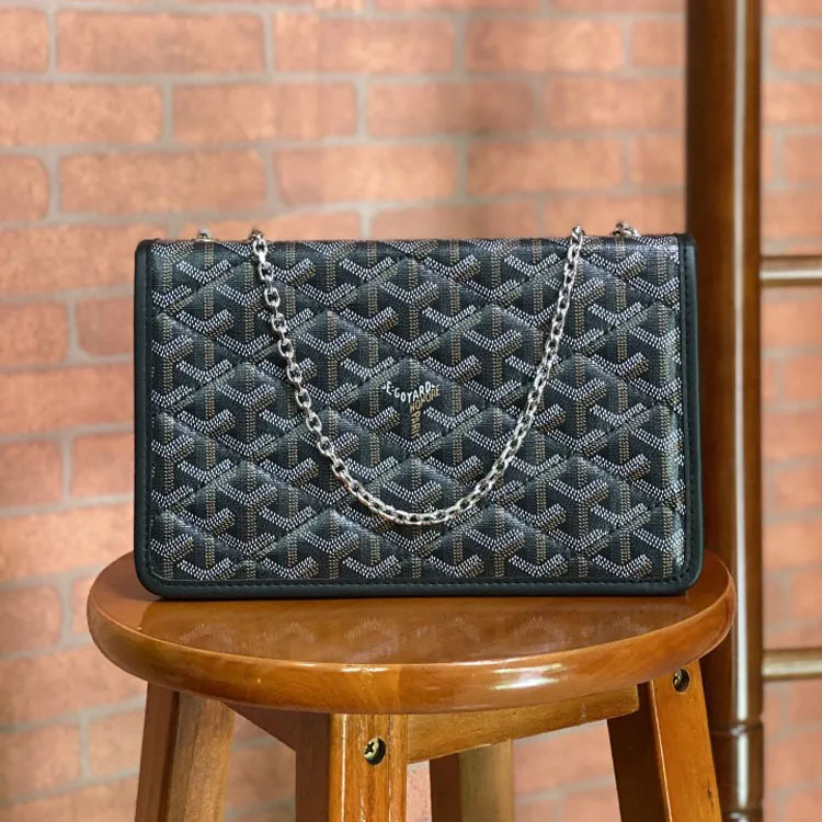 alexandre iii goyard