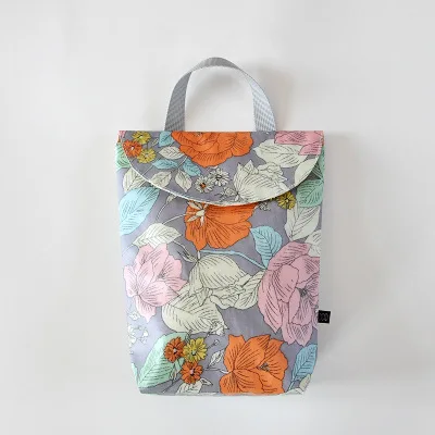 colored flowers Модная влажная сухая сумка, тканевые подгузники, Влажные Сумки для хранения, детские сумки для подгузников, многофункциональные многоразовые принты, прогулочные сумки с ручками для плавания - Цвет: colored flowers