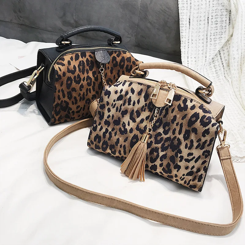 

Fashion pillow bag with leopard pattern in Hong Kong