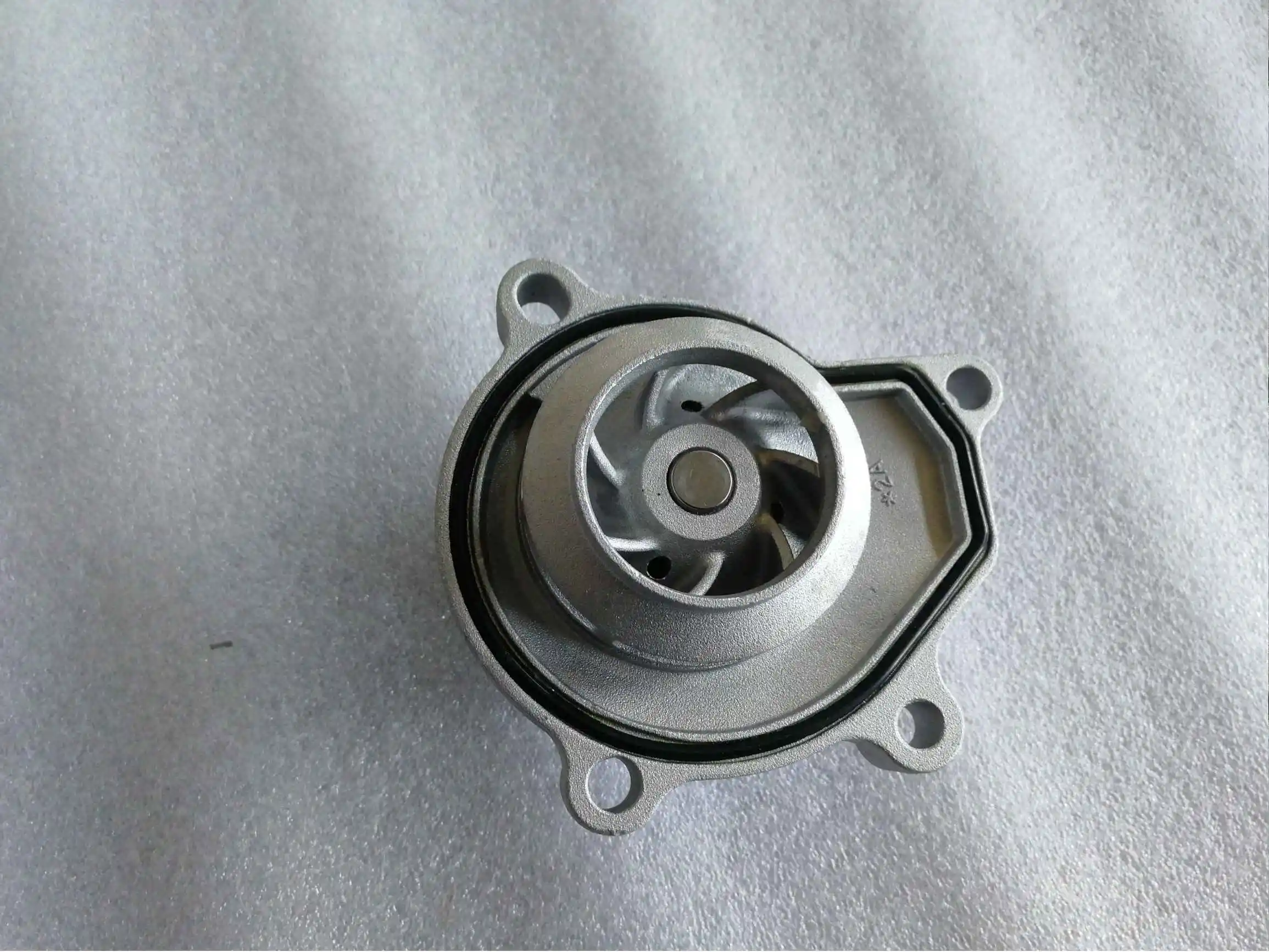 Водяной насос хорошего качества для AUDI/SEAT CORDOBA (6L2) 1 2 OEM:03D121005 03D121013B 03D121005X