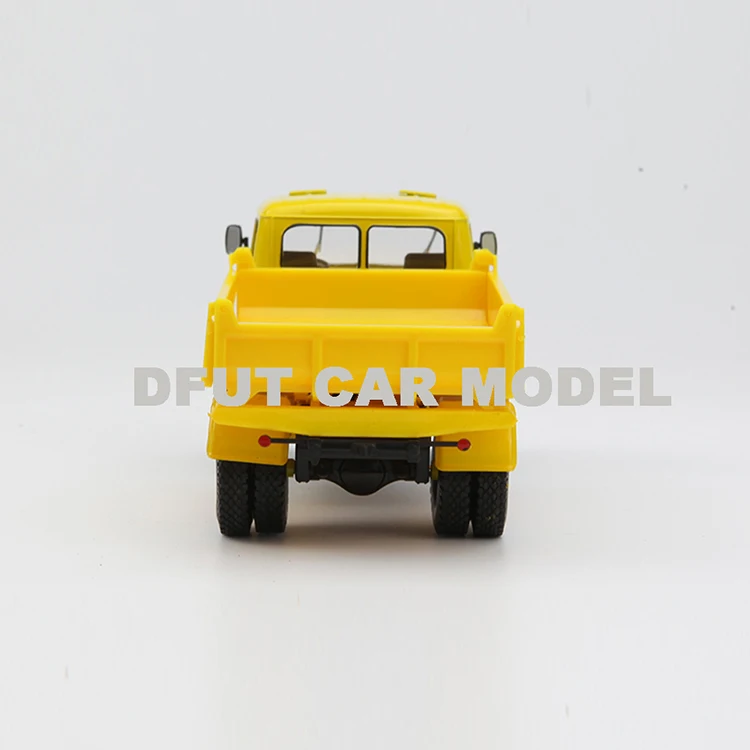 1:43 Игрушечная модель гоночной машины из сплава MAZ-551B грузовик детских игрушечных автомобилей авторизованный подарок для детей