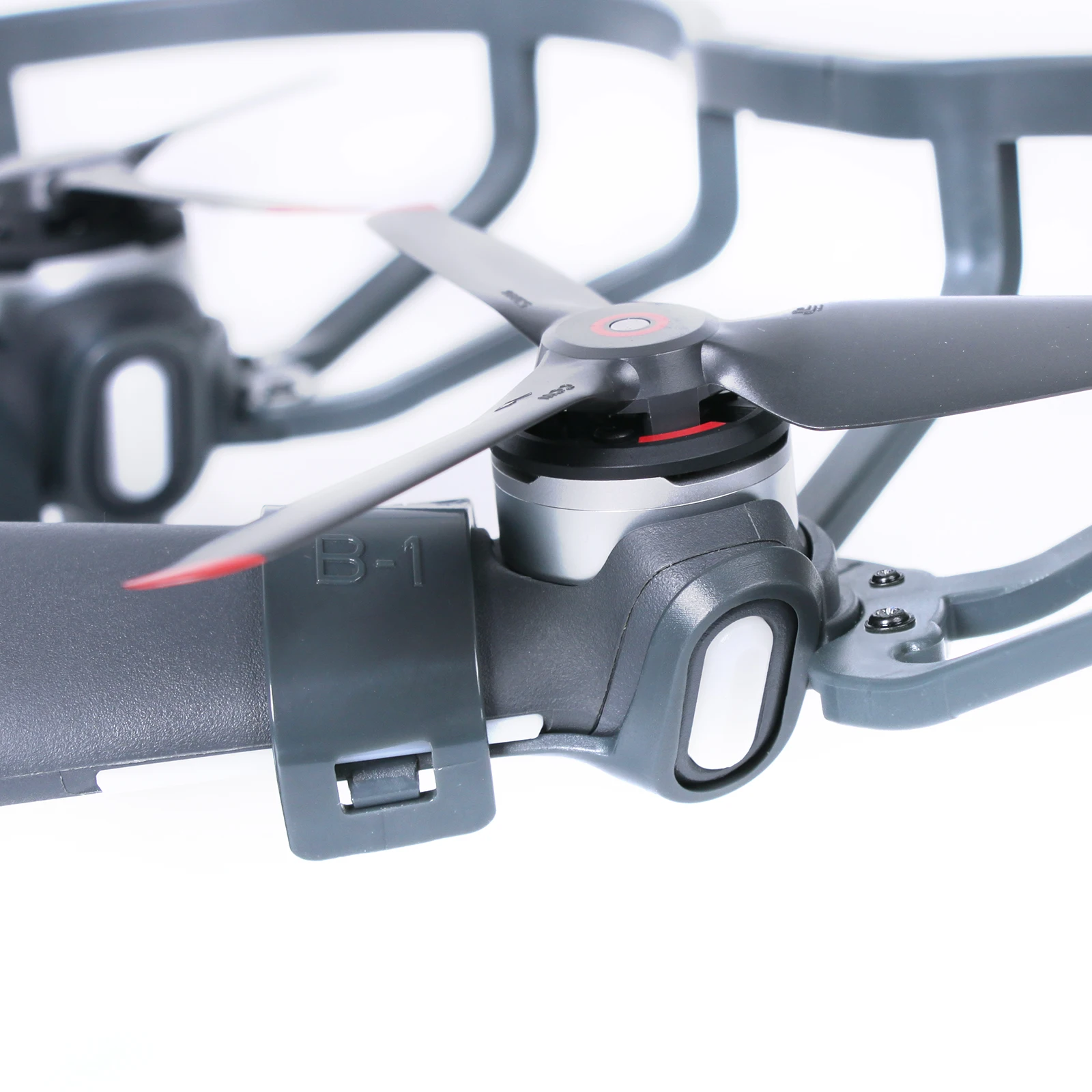 Drone DJI Mini 3 Pro Gris Clair - 4K HDR, 48MP, 34min Autonomie