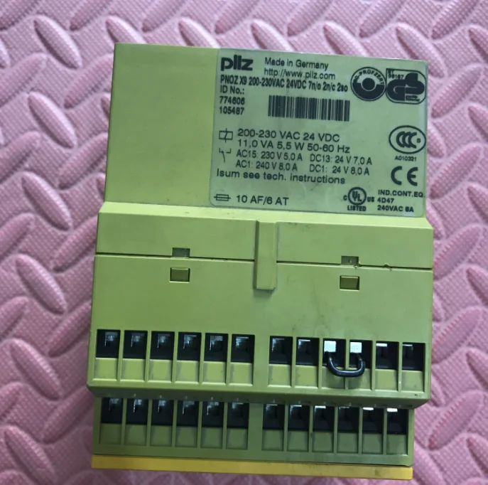 

774059 Safety Relay Module new and original