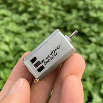 

FK-180SH-4134 DC 3V 3.7V 5V 6V 7.4V 28000RPM High Speed Carbon Brush Mini 180 HM Motor with Cooling Hole DIY RC Drone Toy Model