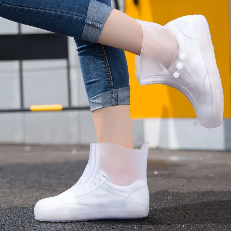 high quality new Rain boots waterproof PVC rubber boots non-slip water shoes cover rainy day men and women children shoe covers