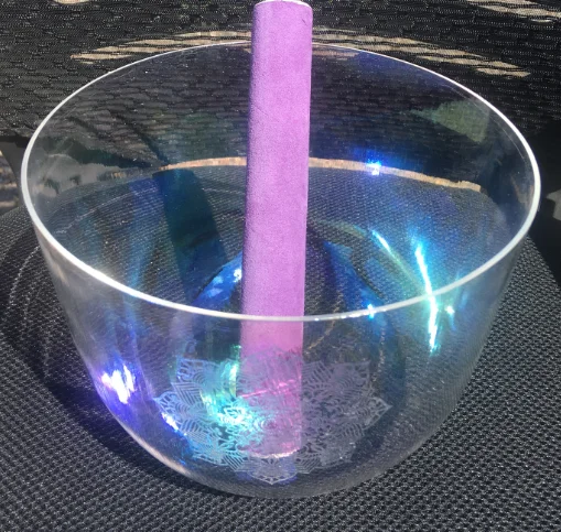 

Alchemy color crystal singing bowl with OM carved 3th octave perfect F# thymus chakra Factory Samples&Low Price Processing
