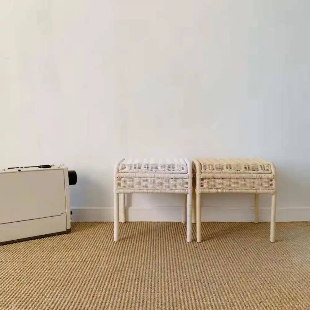 kids storage chair