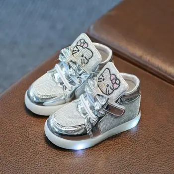 

Children Luminous Shoes Boys Girls Sport Running Shoes Baby Flashing Lights Fashion Sneakers Toddler Little Kid LED Sneakers