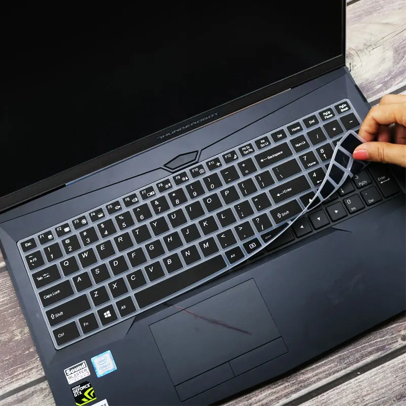 Для GIGABYTE Sabre 15& Sabre 17 15-K/AORUS 5 Gaming 15 15,6 17,3 дюймов силиконовая клавиатура для ноутбука чехол для защиты кожи - Цвет: black