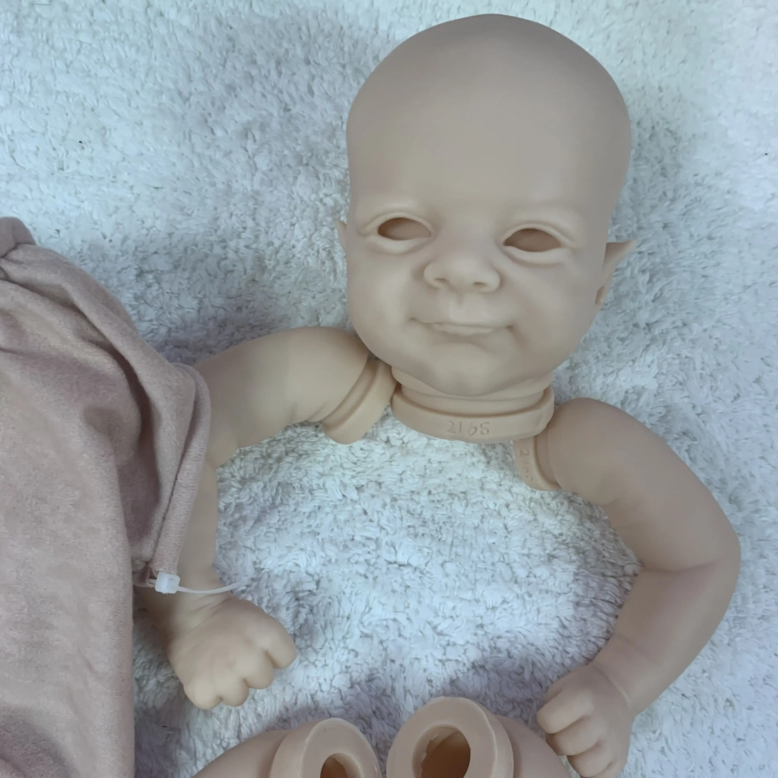 FBBD 17inch  Bebe Reborn Doll Kit Woodland Fairy Elf Flynn with Body and Eyes Unpainted Doll Parts Reborn Baby Toys for Children