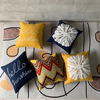 

American 100% Cotton Canvas Color Striped Letters Snowflake Towels Embroidered Covered Edge Craft Embroidered Sofa Cushion Pillo