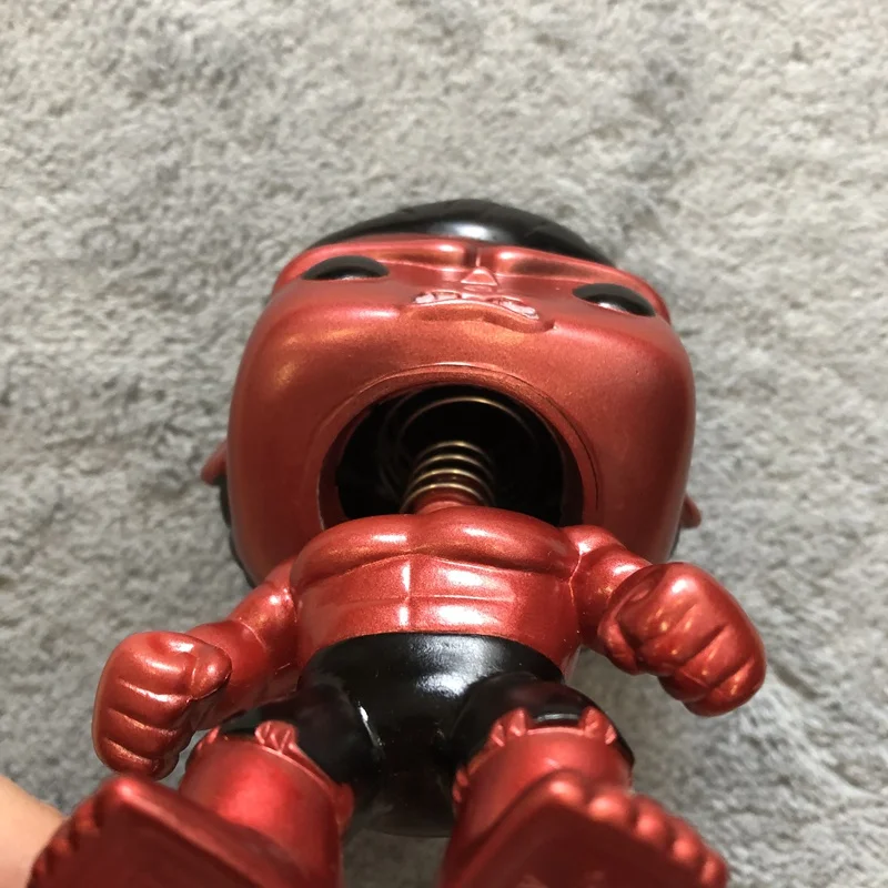 funko pop red hulk metallic
