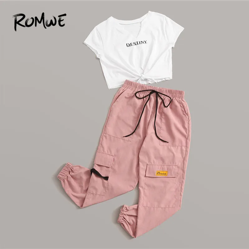 Romwe/Спортивная футболка с буквенным принтом и узлом спереди и брюки карго, Женский комплект 2 шт. Спортивная одежда для бега, Повседневная белая футболка, комплект подходящей одежды