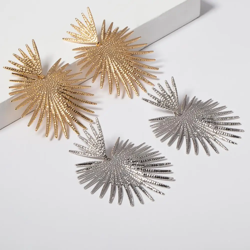 SHIXIN Punk Exaggeration Big Earrings for Women Vintage Unique Heart Designer Earrings 2020 Statement Drop Earrings Fashion Gift