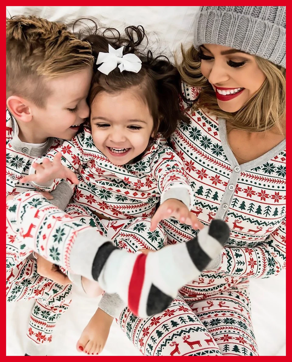 Christmas Pajamas Family Matching 2021 New Year Father Mother Kids Baby Look Clothes Set Dad Mom And Daughter Son Pyjamas Outfit