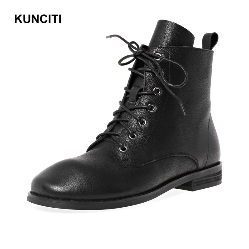 

2019 KUNCITI Women Short Boots European Lace Up Flat Motorcycle Boots Round Toe Ladies Black Ankle Shoes New Designer D9184