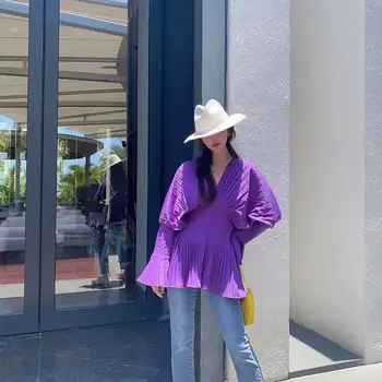 

Women White / Purple Pleated Blouse 2020 Spring Vintage V-Neck Slim Long Flare Sleeves Blouse Hot Sale High Fashion Runway Shirt