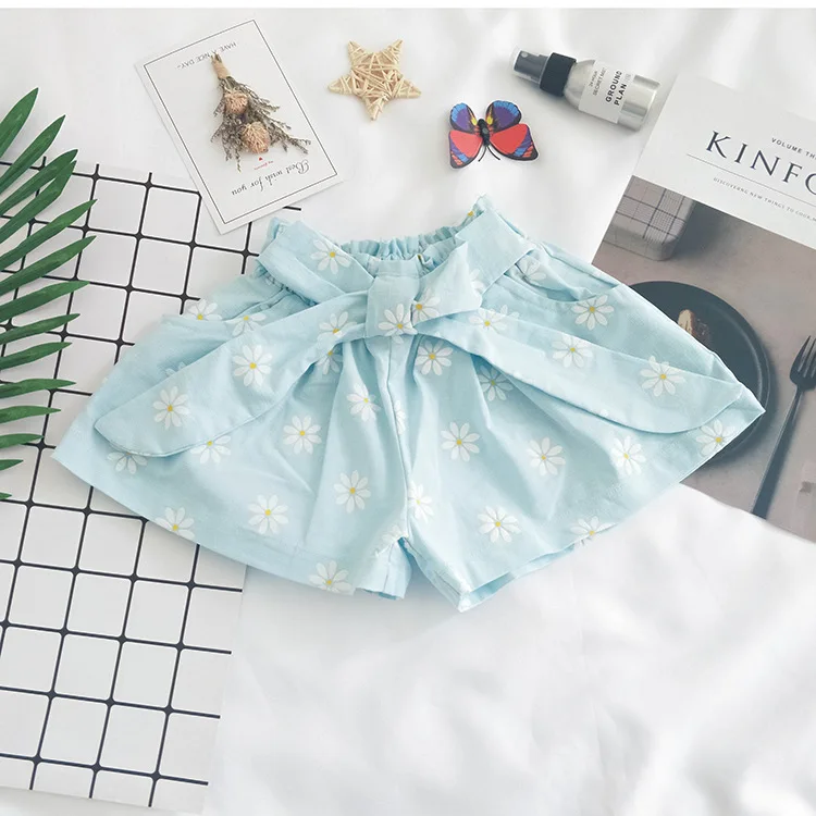 [] Летние модные хлопковые льняные шорты для девочек; корейский стиль; юбка-брюки с бантом; Детские хлопковые льняные брюки