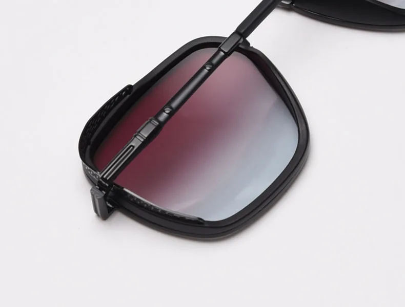 21972227562_1344152070