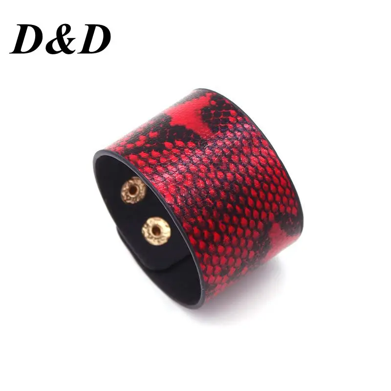 

D&D New Hot Circle Python Pattern Leather Bracelets Women Artificial Leather Adjustable Charm Bracelet Punk Ladies Jewellery