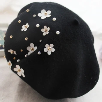 

Autumn winter Women hats Elegant Wool Knit Beret Fashion Manual Nail Bead Daisy Flower Beret Hot Sale Female Painters Berets