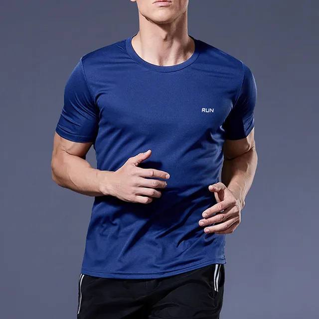 Men Running T Shirt Quick Dry Fitness Shirt Training Exercise Clothes Gym Sport Shirt Tops Lightweight 2