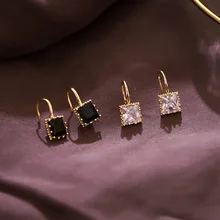 Новое поступление, квадратные акриловые женские классические серьги-гвоздики, стиль, простые черно-белые серьги, модные ювелирные изделия, Женские аксессуары