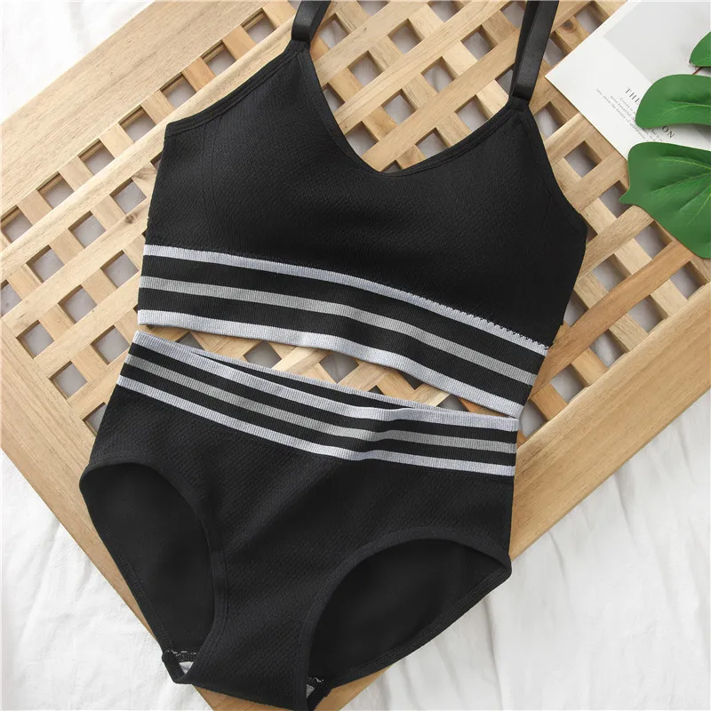 CHRLEISURE Ultrathin Seamless Bralette Set Backless Cozy Wireless Sports Underwear 2022 New Style lace underwear set